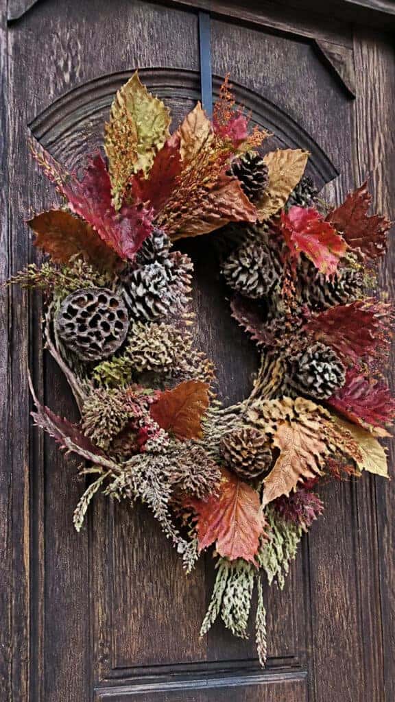 Create a Stunning Wreath from Foraged Materials