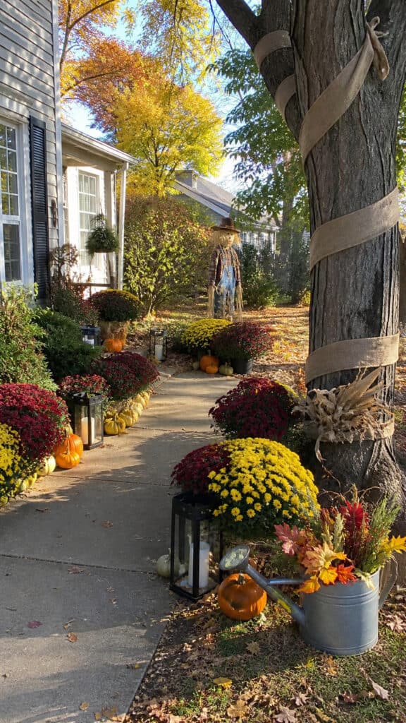 Style Your Walkway and Yard for Curb Appeal