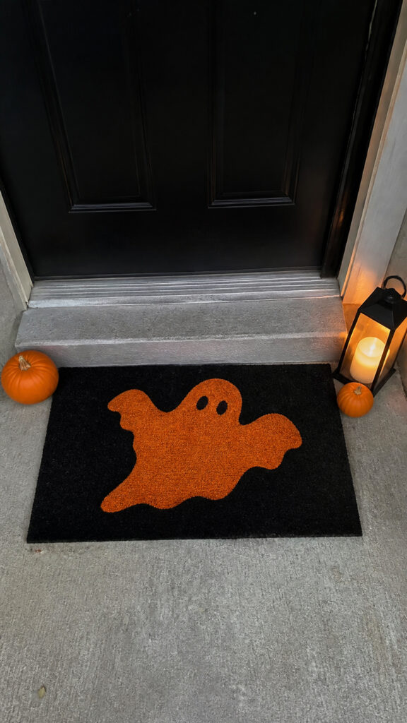 Themed Doormat with Coordinating Accessories