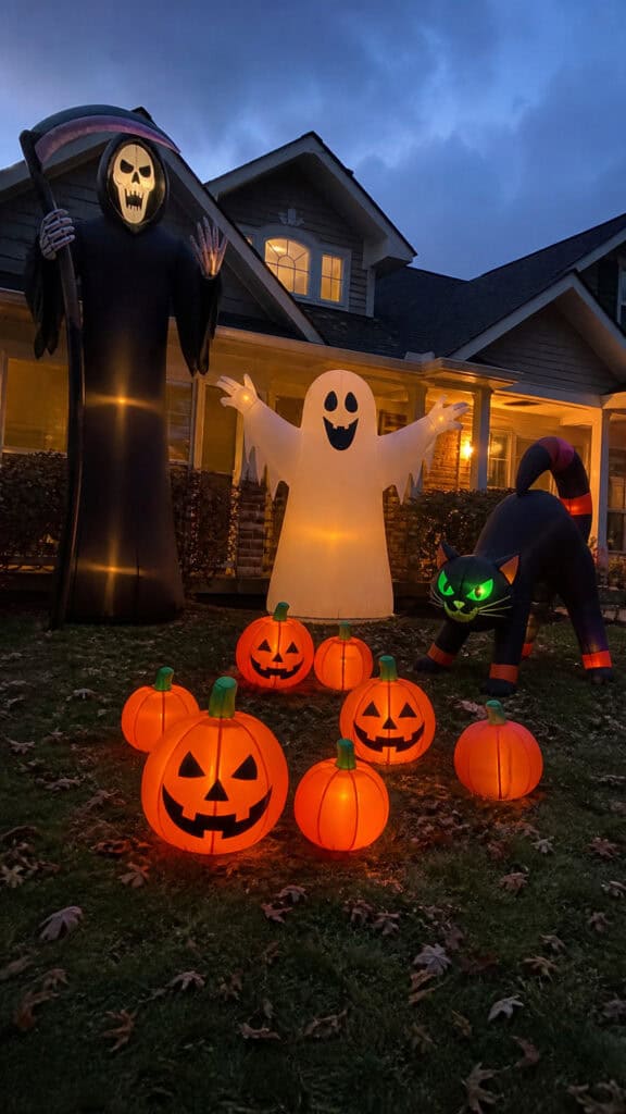 Inflatable Characters for Easy Impact