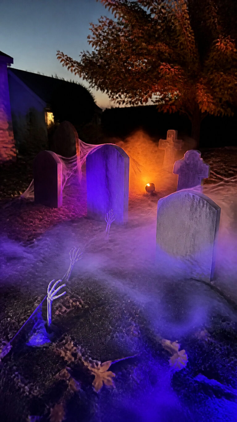 Classic Graveyard Scenes That Never Go Out of Style